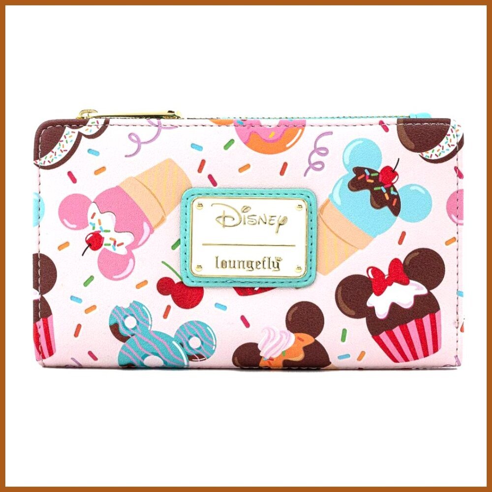 Faux Leather Bifold Wallet with 8 Card Slots and Zipped Coin Pouch